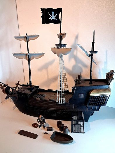 Pirate Ship