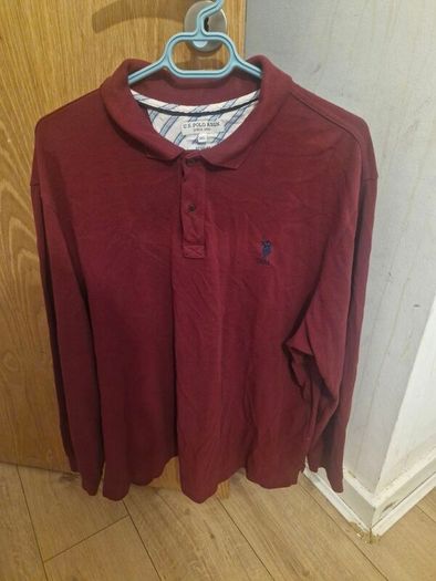 4  men's shirt and belt