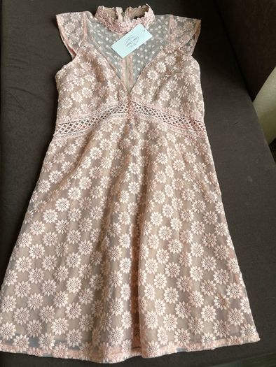 Caris closet bridal - lace dress baby pink
