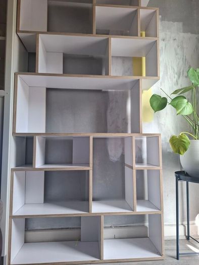 Bookshelf