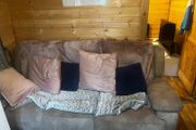 free!!! 3 seater recliner sofa