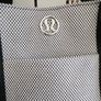 Lululemon tote bag Image 6