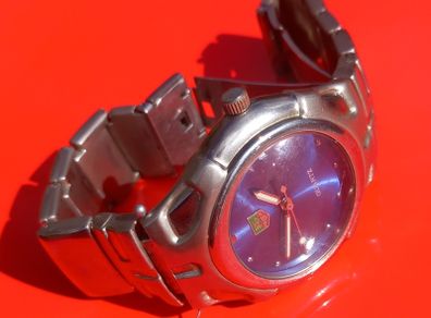 Tag Hauer ladies watch, vintage, D18 post 7e