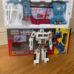 Transformers Missing Link C-10 Ultra Magnus