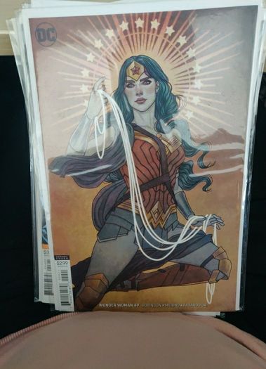Wonder Woman Frison variants