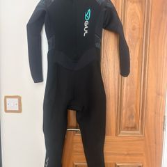 Wetsuit