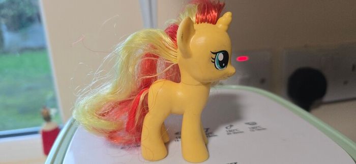 Sunset Shimmer 3inch Brushable Cutie Mark MLP G4 My Little Pony 2010