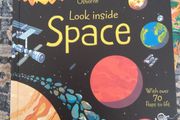 Usborne Look Inside Space Lift the flap book