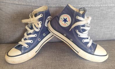 Kids Converse. Size Junior  UK 12