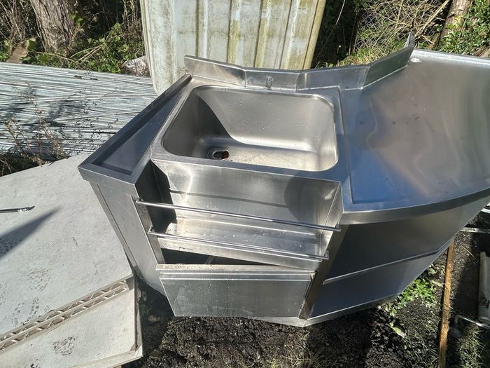 Stainless steal kitchen unit with sinks