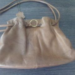 Women's Leather Handbag.
