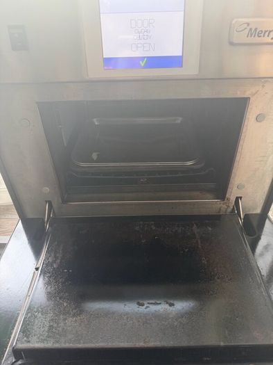 Pizza oven