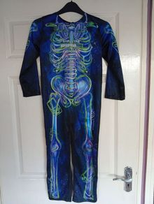 boys costume