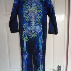 boys costume