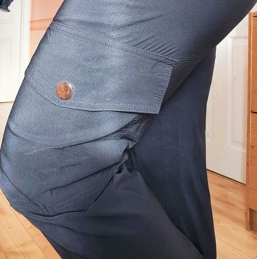BNWT Wide leg pocket Cargo pants, size 8 PINK VANILLA