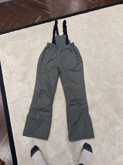 Ladies ski pants size 8 UK