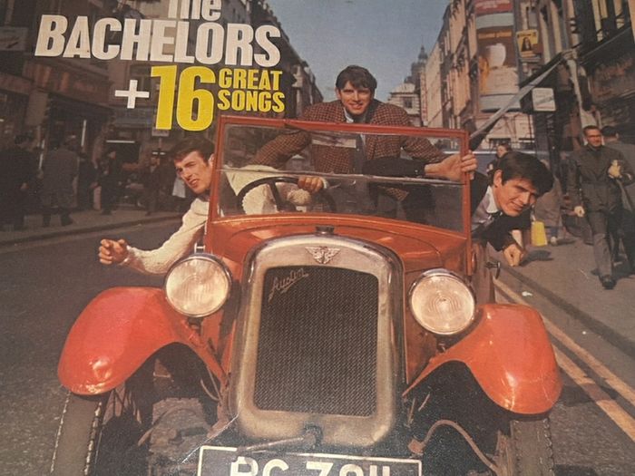 record the bachelors and 16 great songs