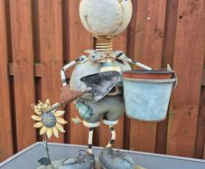 Metal Cow Garden Ornament & Planter Wobbly Head