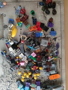LEGO bulk with mini figures