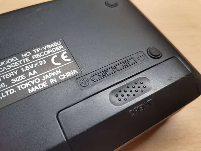 AIWA TP-VS480 Walkman Cassette Player Recorder