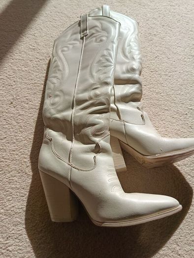 Girls cowboy boots
