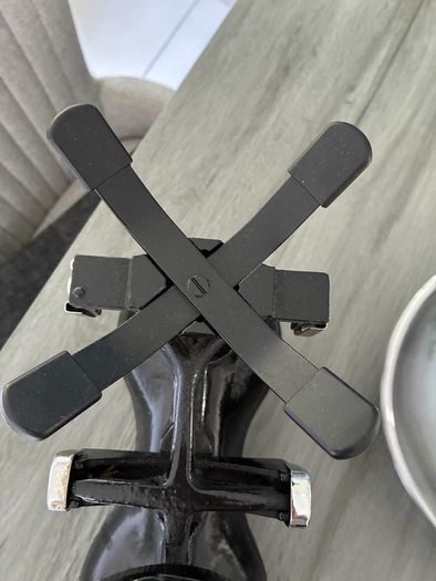 Vintage Victor England Black Cast Iron Scales With Chrome Scoops & Metric Weights