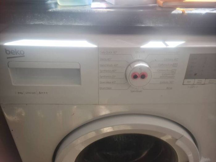 Washing machine.