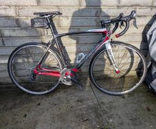 LaPierre Xelius EFI 100 carbon road bike