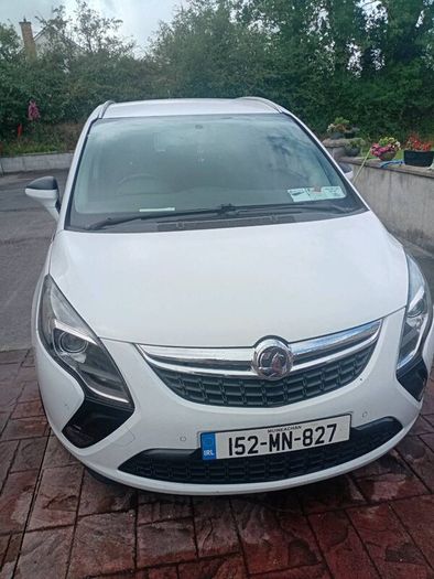 Vauxhall zafira sports