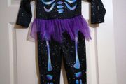 Halloween Skeleton costume. 5-6 yrs