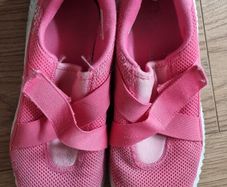 Free footwear