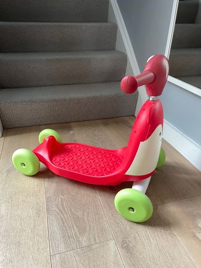 Skip Hop Fox ride on scooter