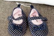Baby girl shoes 9-12