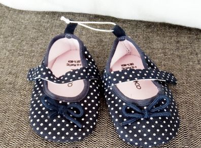 Baby girl shoes 9-12