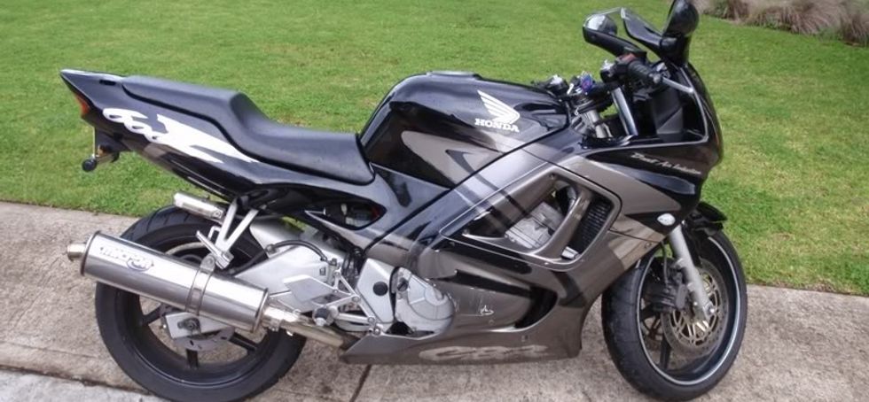 Cbr 600 F3 1997 Breaking For Parts!!!