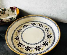Nicholas Mosse Dish Clematis