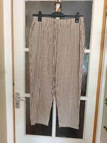 Striped Elasticated Waist Trousers Fits UK 12 to14 Wardrobe Clear out