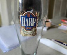harp celebration wc 1994 pint glass