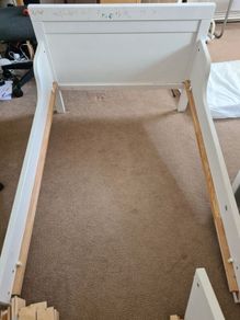 FREE Ikea sundvik extendable toddler bed
