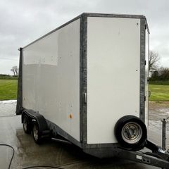 Ifor Williams bv126 Box trailer