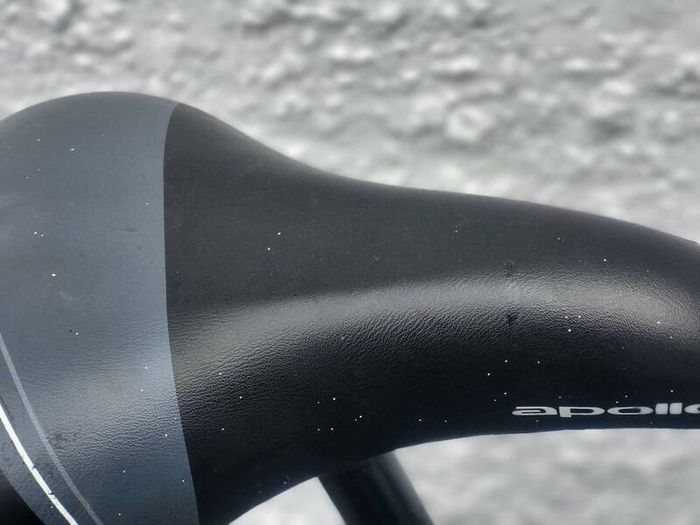 Hybrid Style Bike For Parts Or Cycle As It Is..read Add No Offers