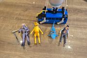 Fortnite Battle Bus &amp; Action Figure Bundle Lot