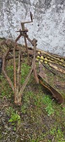 Single durrow plough