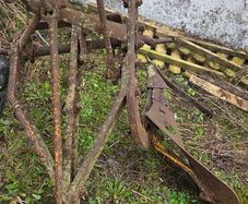 Single durrow plough