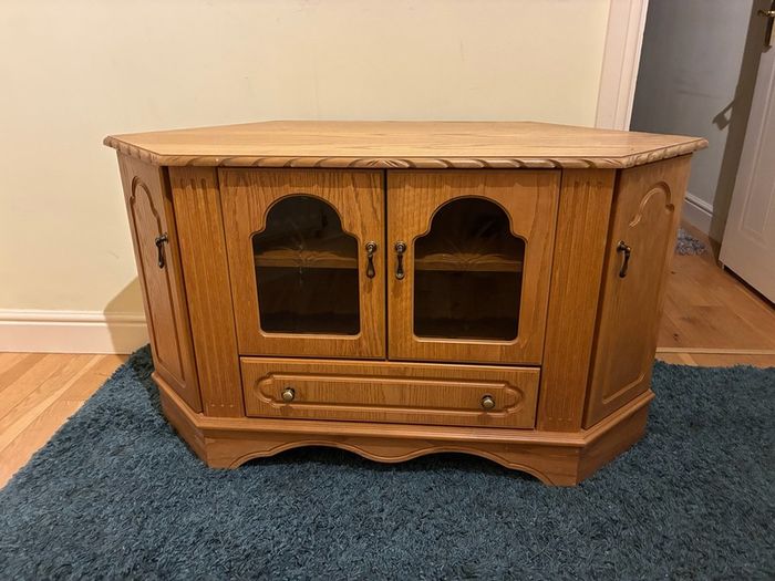 TV stand