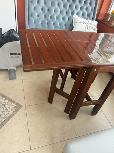 Garden table