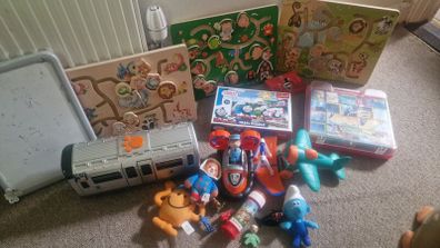 toys