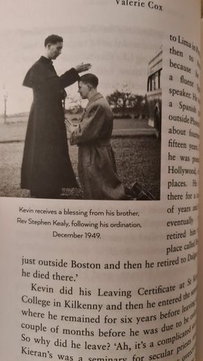 Growing Up With Ireland. By Valerie Co. Paperback In Very Good Condition.