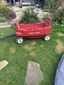 red wagon