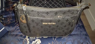 Small bag for sale.